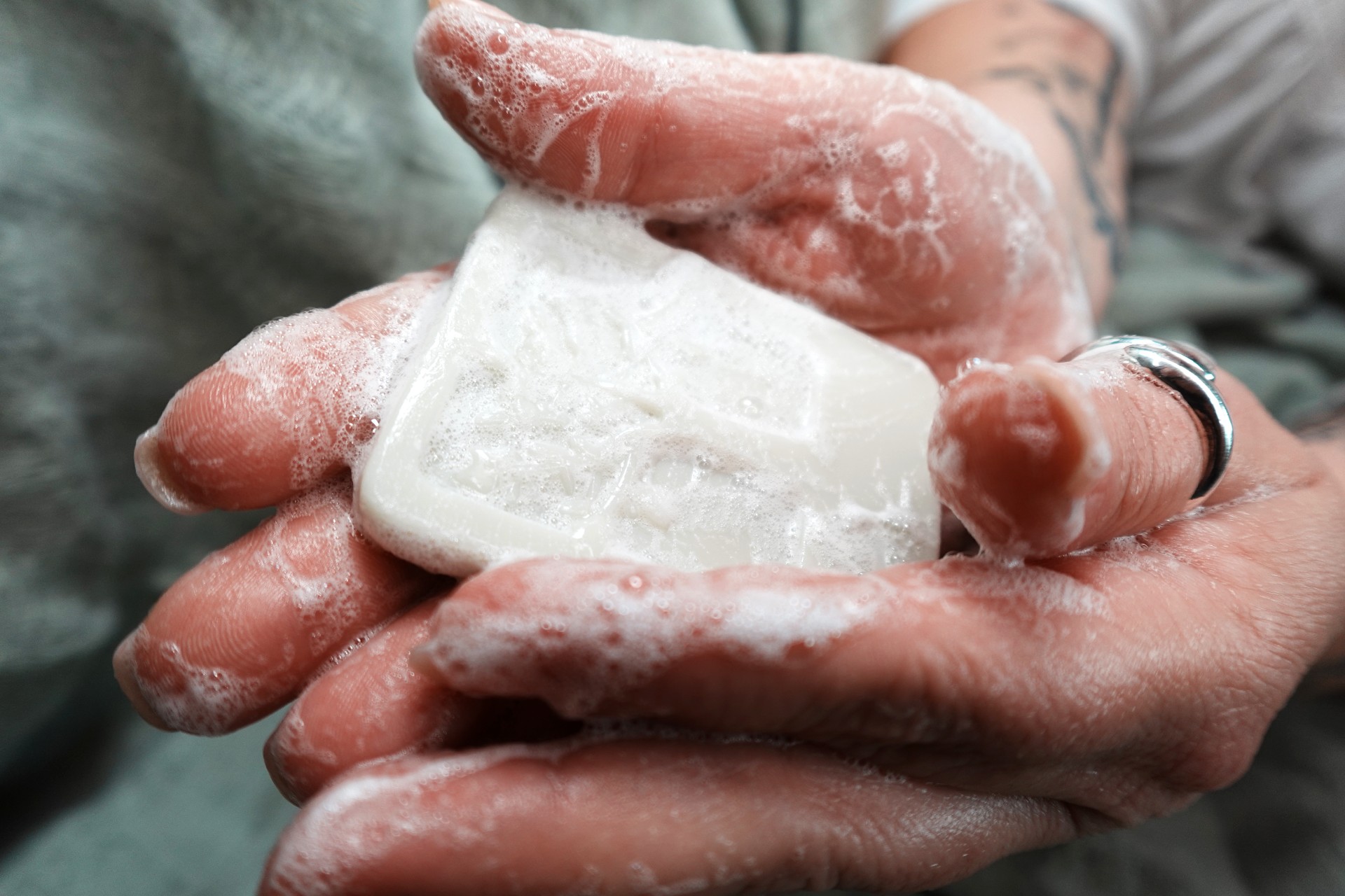 Luna Bliss Handmade Natural Soap – Rose, Vanilla - Image 4